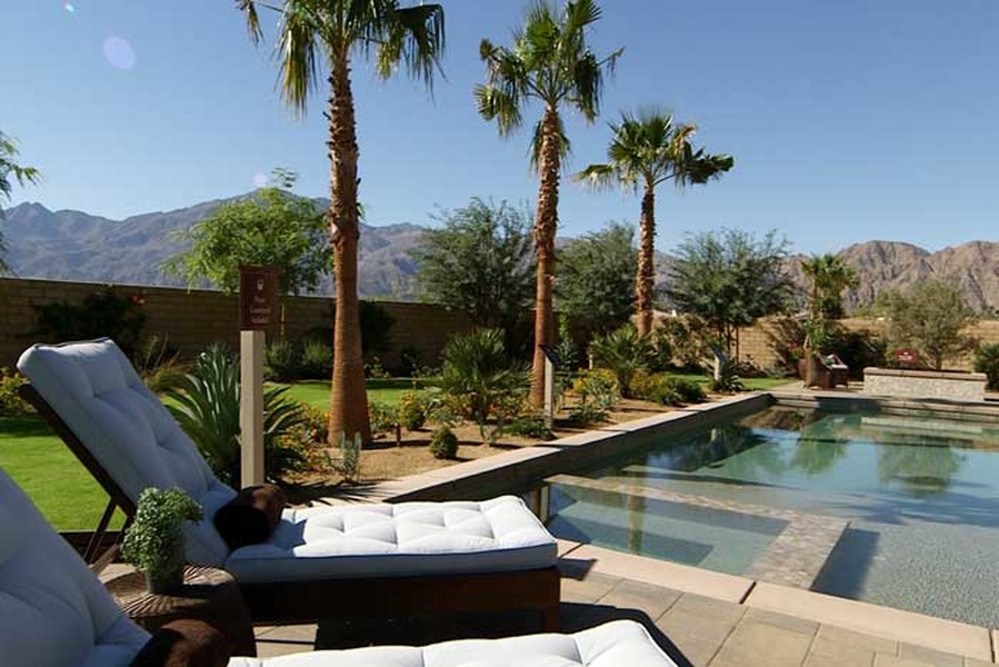1 2 Palm Springs Real Estate