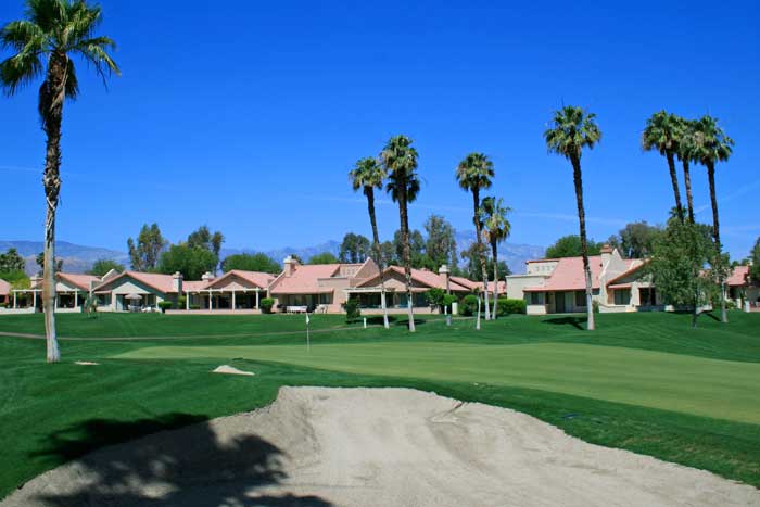 Oasia country club palm desert homes 700x467 2945 Palm Springs Real Estate