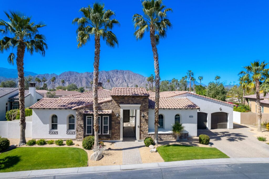 2 custom SDCananero 1 griffin ranch Palm Springs Real Estate